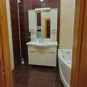 In Xətai rayonu 90.0 m² apartment is for rent - Image 2