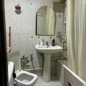 In Baku 55.0 m² apartment is for sale - Image 9