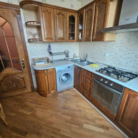 In Baku 130.0 m² apartment is for rent - Image 4
