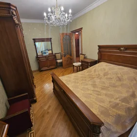 In Baku 130.0 m² apartment is for rent - Image 8