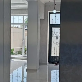 In nan 180.0 m² house with 4.0 rooms is for sale - Image 2