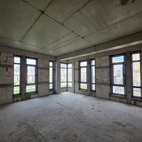 In Baku 154.0 m² apartment is for sale - Image 3