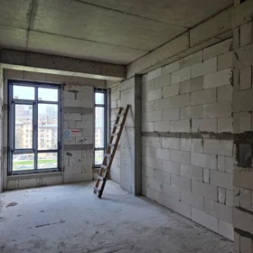 In Baku 154.0 m² apartment is for sale - Image 5