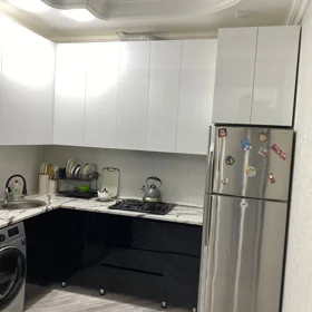 In Baku 63.0 m² apartment is for sale - Image 2