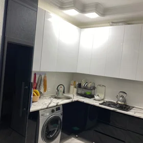 In Baku 63.0 m² apartment is for sale - Image 10