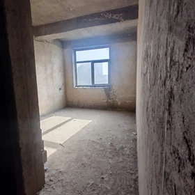 In Baku 83.0 m² apartment is for sale - Image 3