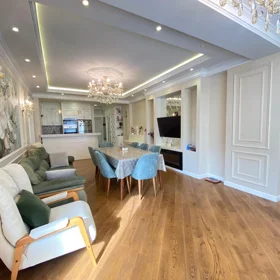 In Baku 116.0 m² apartment is for sale - Image 5