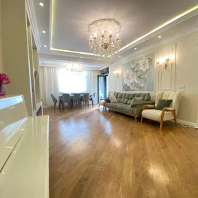 In Baku 116.0 m² apartment is for sale - Image 7
