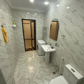 In Xətai rayonu 75.0 m² apartment is for rent - Image 2