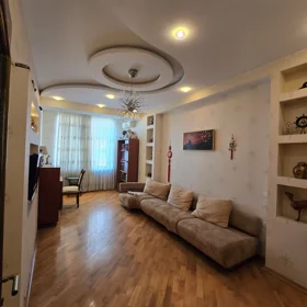 In Baku 161.0 m² apartment is for sale - Image 2