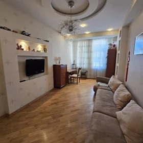 In Baku 161.0 m² apartment is for sale - Image 4