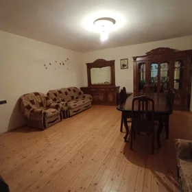In Binəqədi rayonu 60.0 m² house with 2.0 rooms is for rent - Image 2
