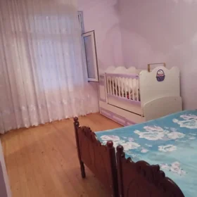 In Binəqədi rayonu 60.0 m² house with 2.0 rooms is for rent - Image 3