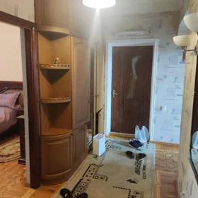 In Binəqədi rayonu 110.0 m² apartment is for rent - Image 2