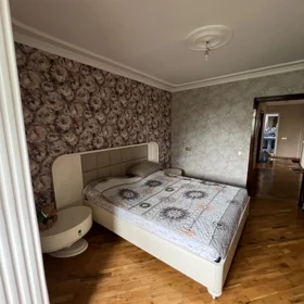 In Baku 70.0 m² apartment is for rent - Image 5
