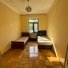 In Baku 65.0 m² apartment is for rent - Image 6