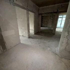 In Baku 148.0 m² apartment is for sale - Image 2