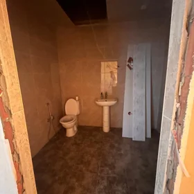 In Baku 88.0 m² apartment is for sale - Image 2