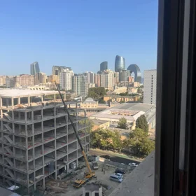 In Baku 155.0 m² apartment is for sale - Image 4