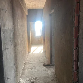 In Baku 100.0 m² apartment is for sale - Image 6