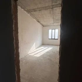 In Baku 164.0 m² apartment is for sale - Image 10
