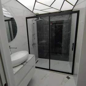 In Baku 110.0 m² apartment is for rent - Image 8