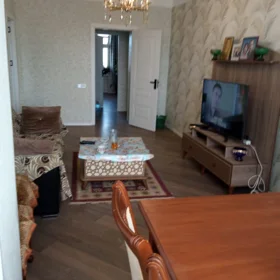 In Binəqədi rayonu 90.0 m² apartment is for sale - Image 3