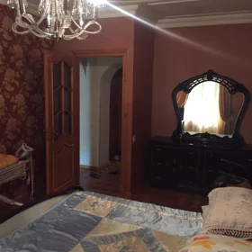 In Baku 70.0 m² apartment is for rent - Image 7