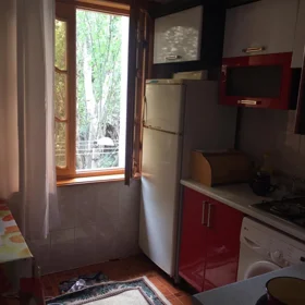 In Baku 70.0 m² apartment is for rent - Image 10