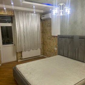 In Baku 70.0 m² apartment is for rent - Image 4