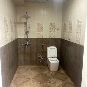 In Baku 70.0 m² apartment is for rent - Image 5