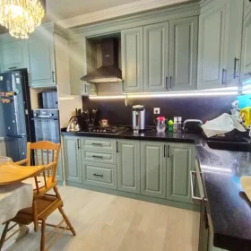 In Baku 173.0 m² apartment is for sale - Image 8