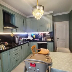 In Baku 173.0 m² apartment is for sale - Image 10