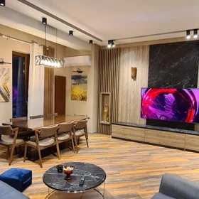 In Baku 246.0 m² apartment is for sale - Image 2