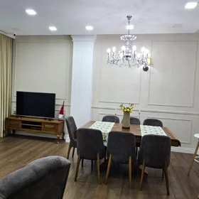 In Baku 105.0 m² apartment is for sale - Image 2