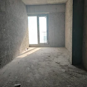 In Baku 185.0 m² apartment is for sale - Image 4