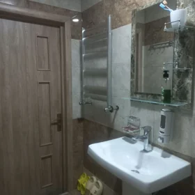 In Baku 50.0 m² apartment is for sale - Image 8