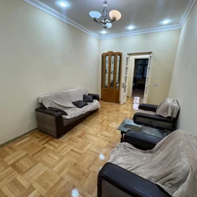 In Baku 65.0 m² apartment is for rent - Image 8