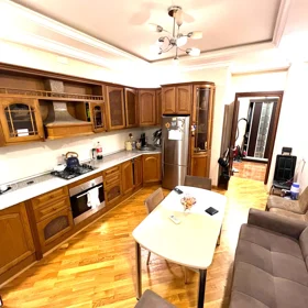 In Baku 125.0 m² apartment is for sale - Image 10