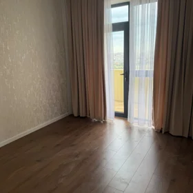 In Baku 61.0 m² apartment is for sale - Image 3