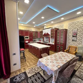In Sabunçu rayonu 700.0 m² house with 8.0 rooms is for sale - Image 2