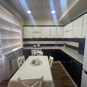 In Baku 75.0 m² apartment is for sale - Image 5