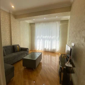 In Baku 70.0 m² apartment is for rent - Image 3