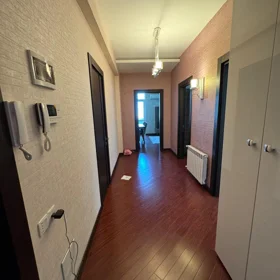 In Baku 80.0 m² apartment is for rent - Image 5