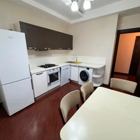 In Baku 80.0 m² apartment is for rent - Image 7