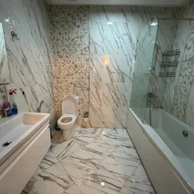 In Baku 80.0 m² apartment is for rent - Image 8
