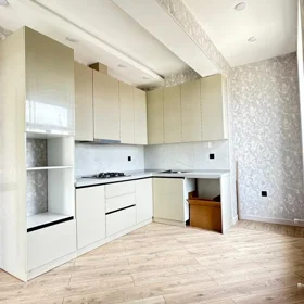 In Baku 75.0 m² apartment is for sale - Image 6