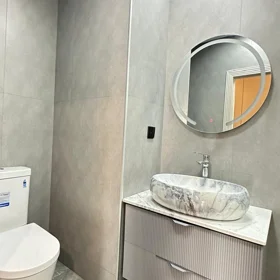 In Baku 75.0 m² apartment is for sale - Image 7