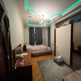 In Baku 100.0 m² apartment is for rent - Image 3