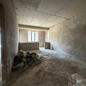 In Baku 76.0 m² apartment is for sale - Image 10